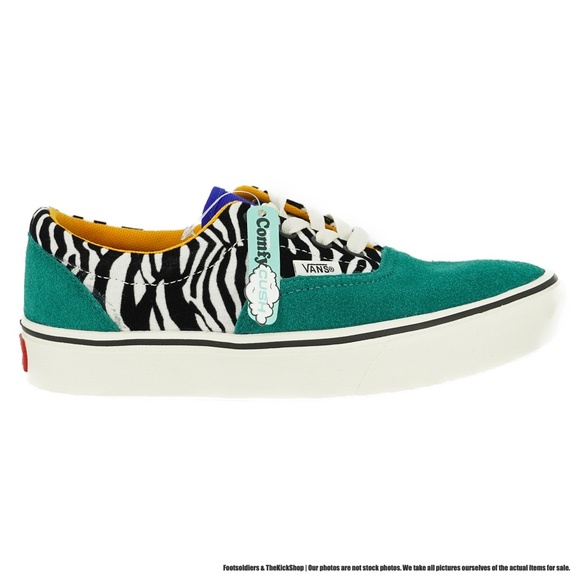 Vans Shoes - VANS COMFYCUSH ERA WOMEN'S SNEAKER (TIDEPOOL/TRUE WHITE)